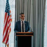 Oceňovanie najúspešnejších študentských firiem v rezidencii veľvyslanca USA v Bratislave