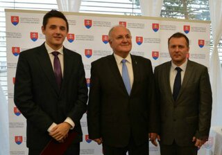 Andrej Kubíček, minister školstva Dušan Čaplovič, Ing. Michal Jančo