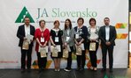 Ing. Michal Jančo prevzal ocenenie TOP tím Aplikovanej ekonómie kde pod jeho vedením žiaci získali 1. miesto